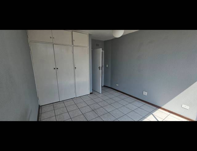2 BEDROOM TOWNHOUSE FOR SALE IN NEW REDRUTH